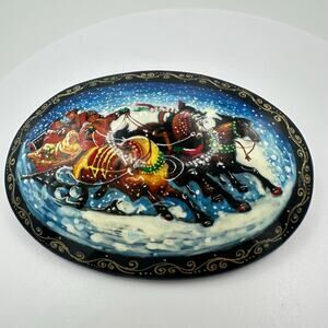 Russian vintage signed hand painted lacquer winter scene sledding horses brooch